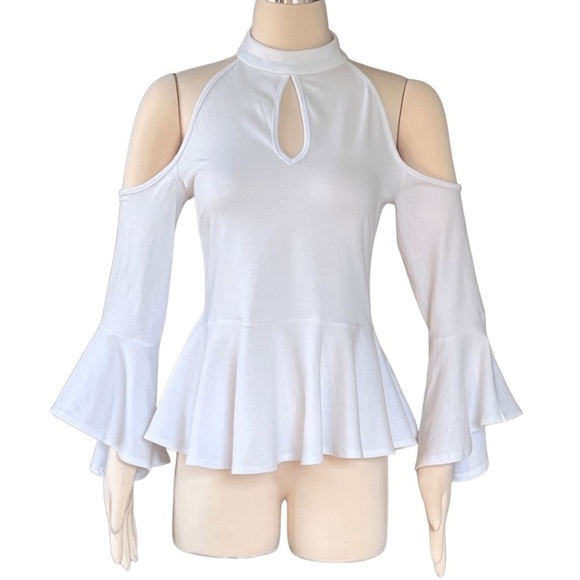 NWOT Boston Proper Women's Cold Shoulder Keyhole Peplum White Top Size Small - Picture 8 of 8